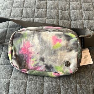 Lululemon Everywhere Belt Bag